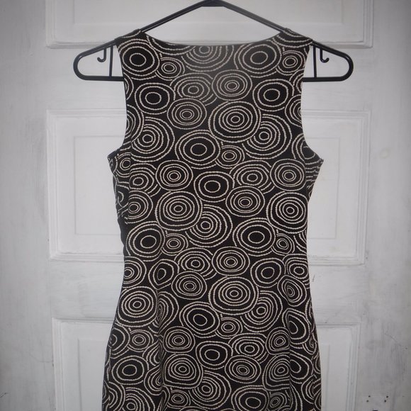Tank Top - Brown with Concentric Circles - Belt detailing - Picture 2 of 3